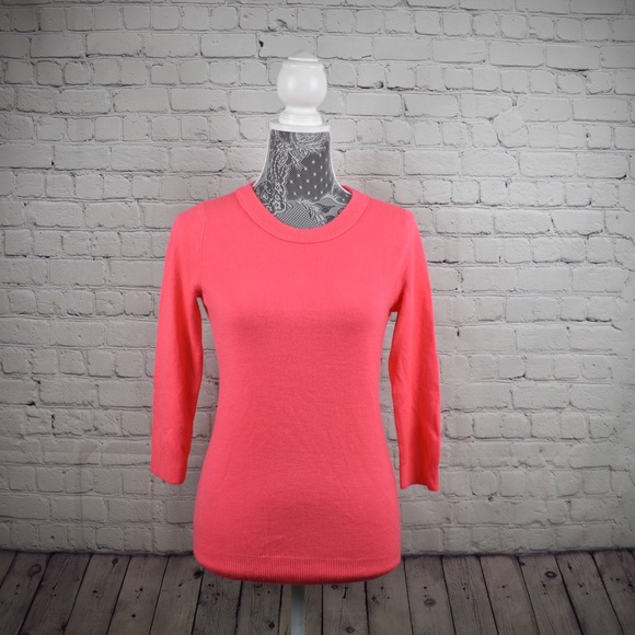 New York & Company Sweaters - New York and Company Pink Sweater Size XS